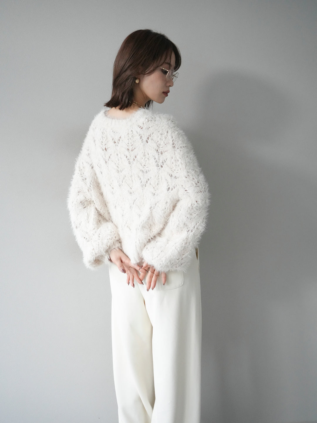 [予約]モール×フェザー透かし編みニットプルオーバー/ivory