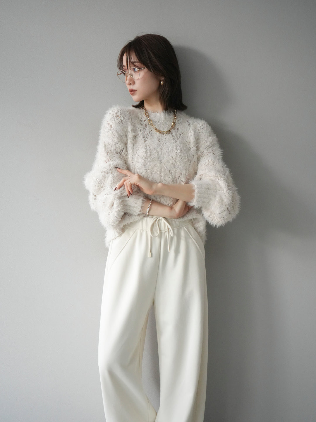 [予約]モール×フェザー透かし編みニットプルオーバー/ivory