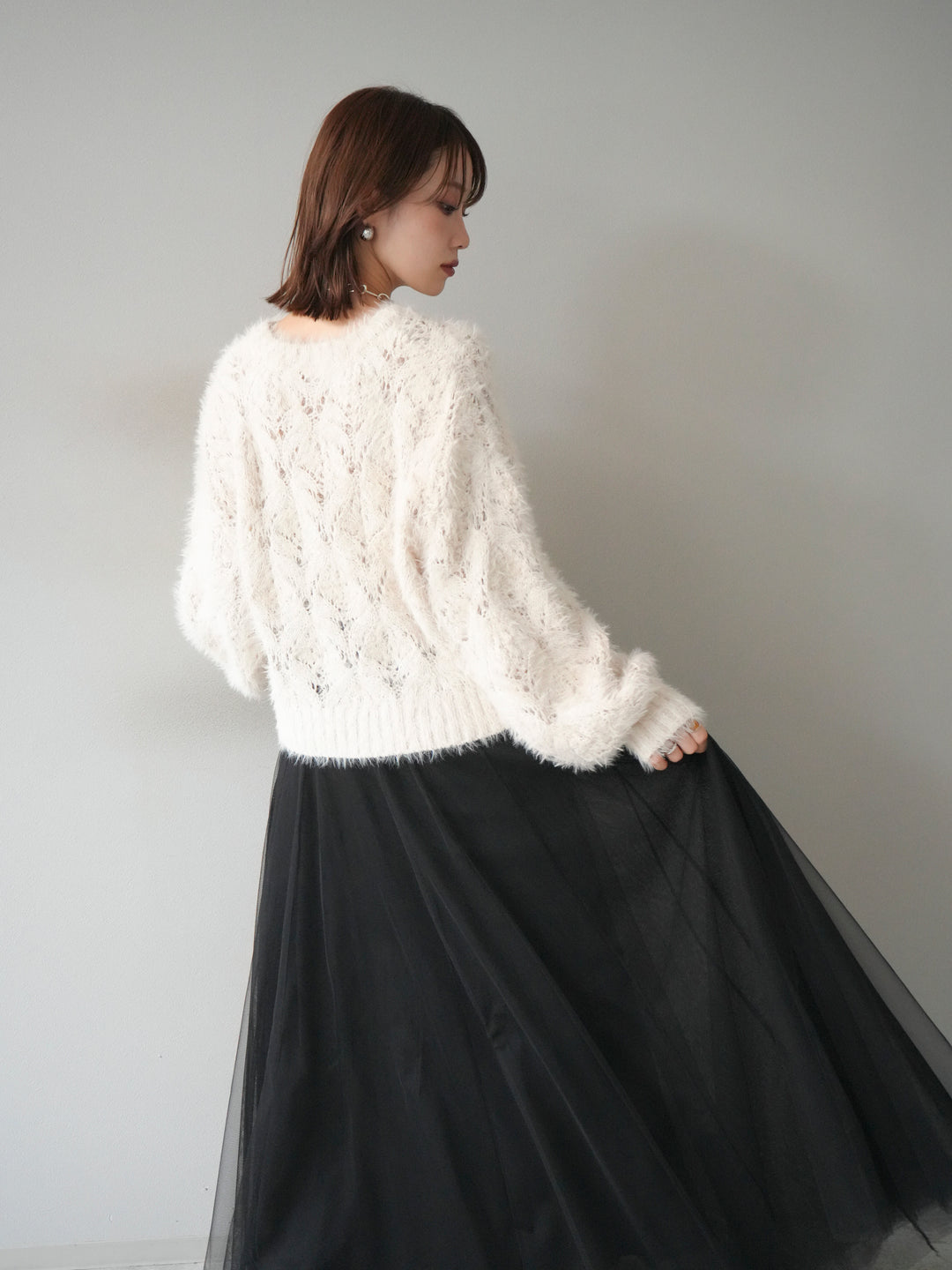 [予約]モール×フェザー透かし編みニットプルオーバー/ivory