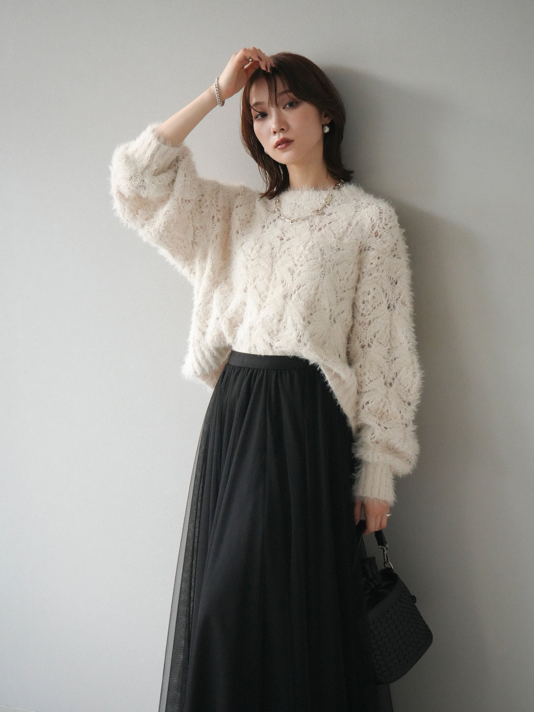 [予約]モール×フェザー透かし編みニットプルオーバー/ivory