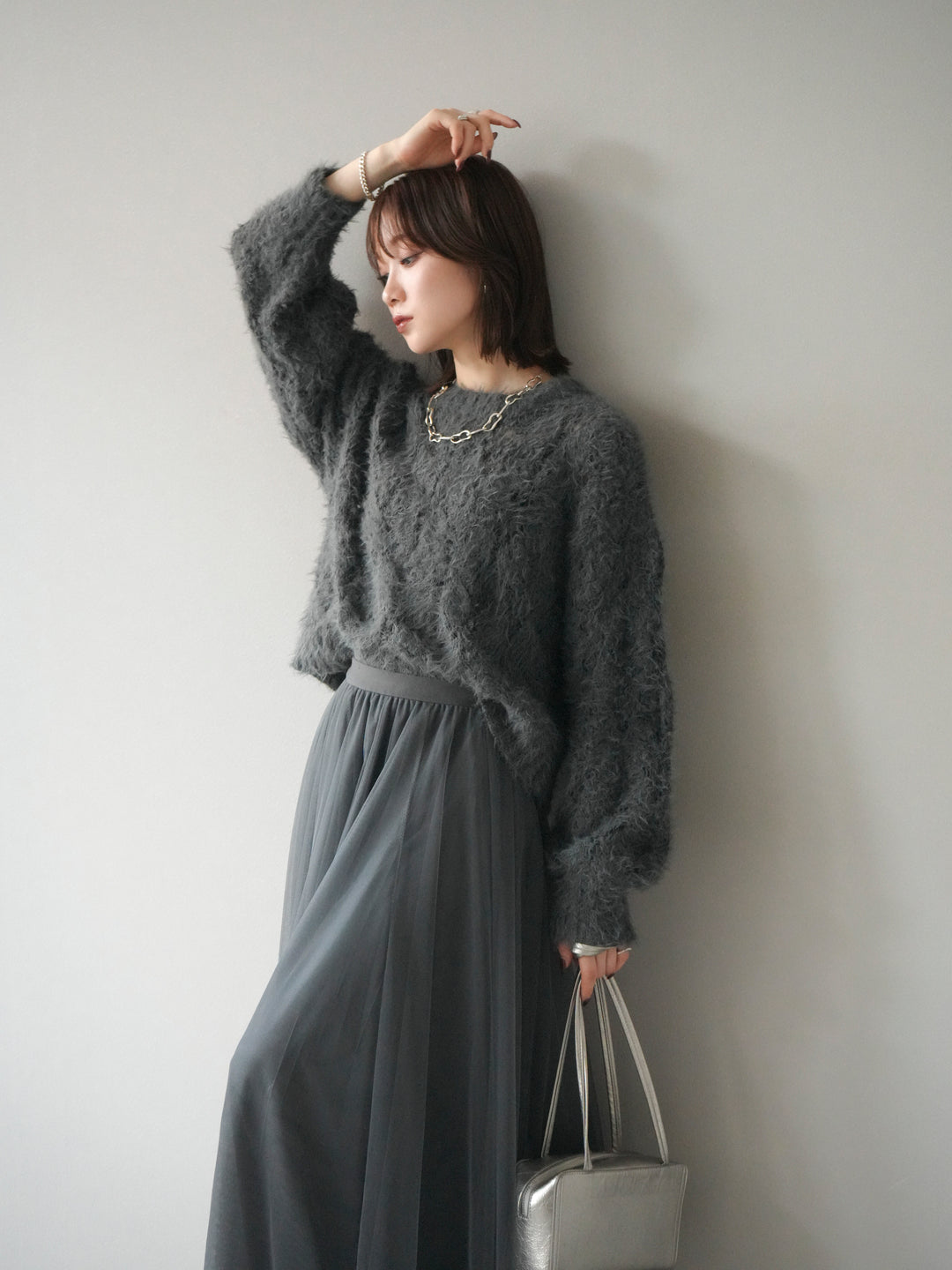 [予約]モール×フェザー透かし編みニットプルオーバー/black