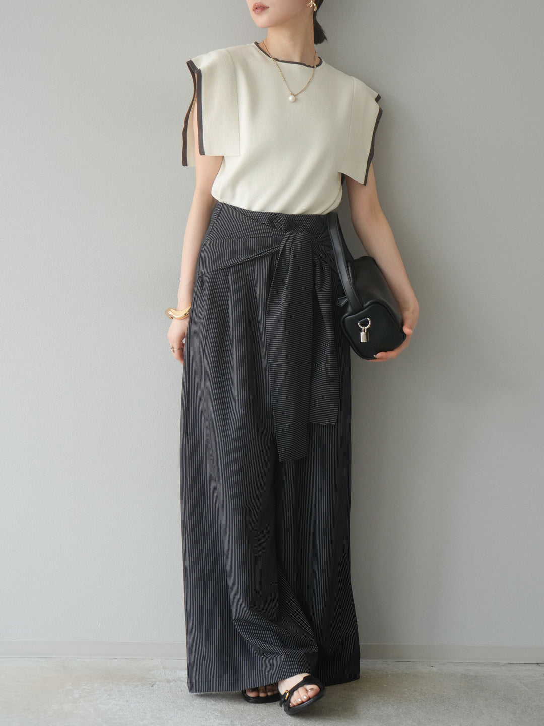 【預購】條紋裹腰闊腿褲/黑色