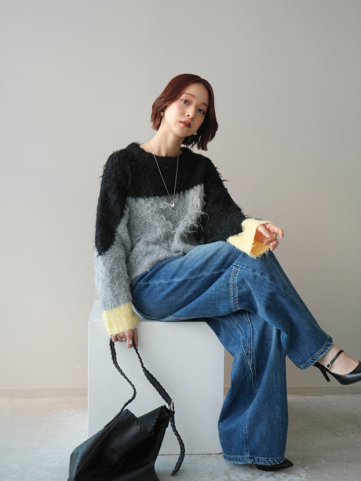 [予約]バイカラーモヘアタッチニットプルオーバー/black