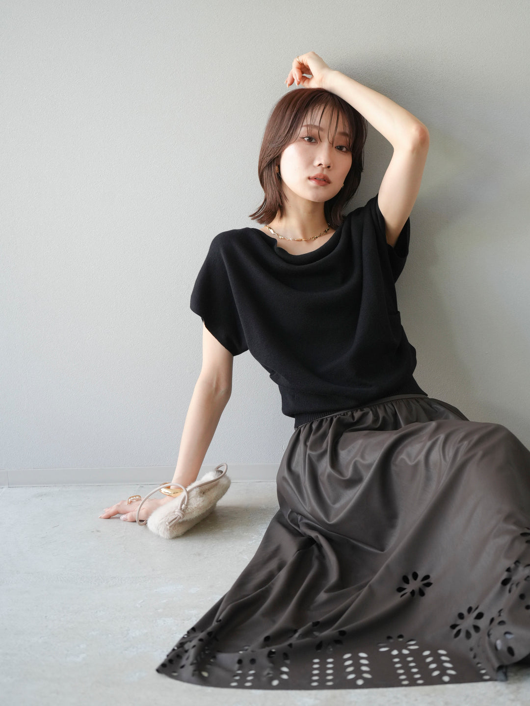 [予約]ドレープドルマンフレンチスリーブニットトップス/ブラック