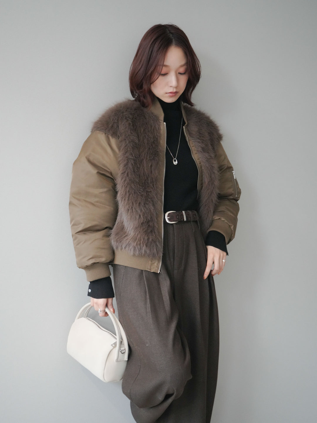 [SET]ファードッキングMA-1+袖ボタンボトルネックリブニットトップス+アニマル柄ベルト付きウールタッチワイドパンツ(3set)