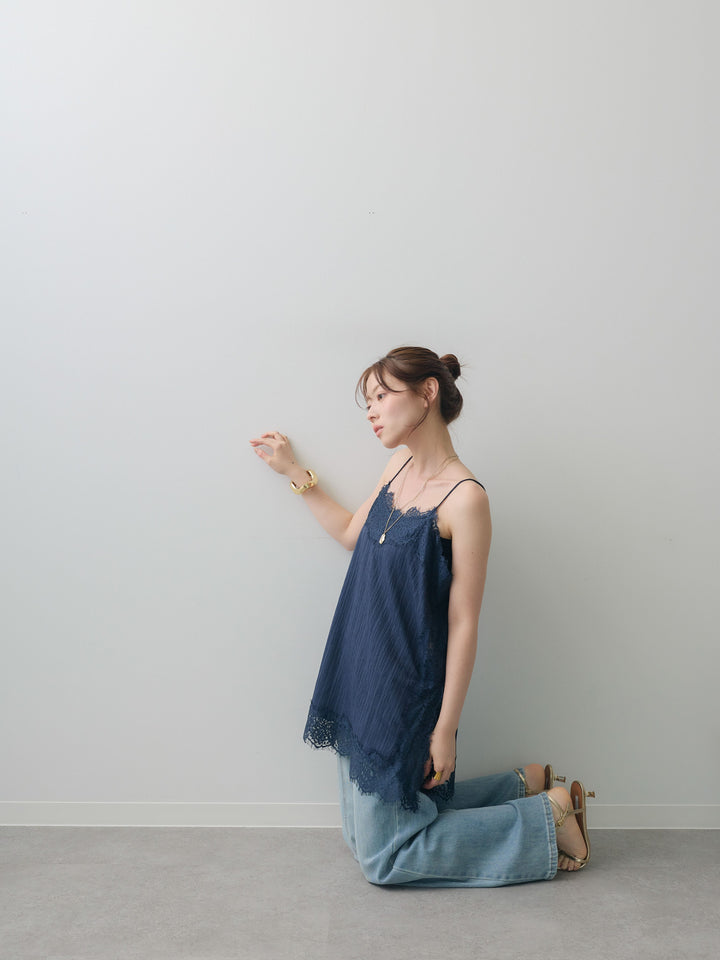 [予約]ワッシャーテクスチャーレーストリムキャミソール/navy