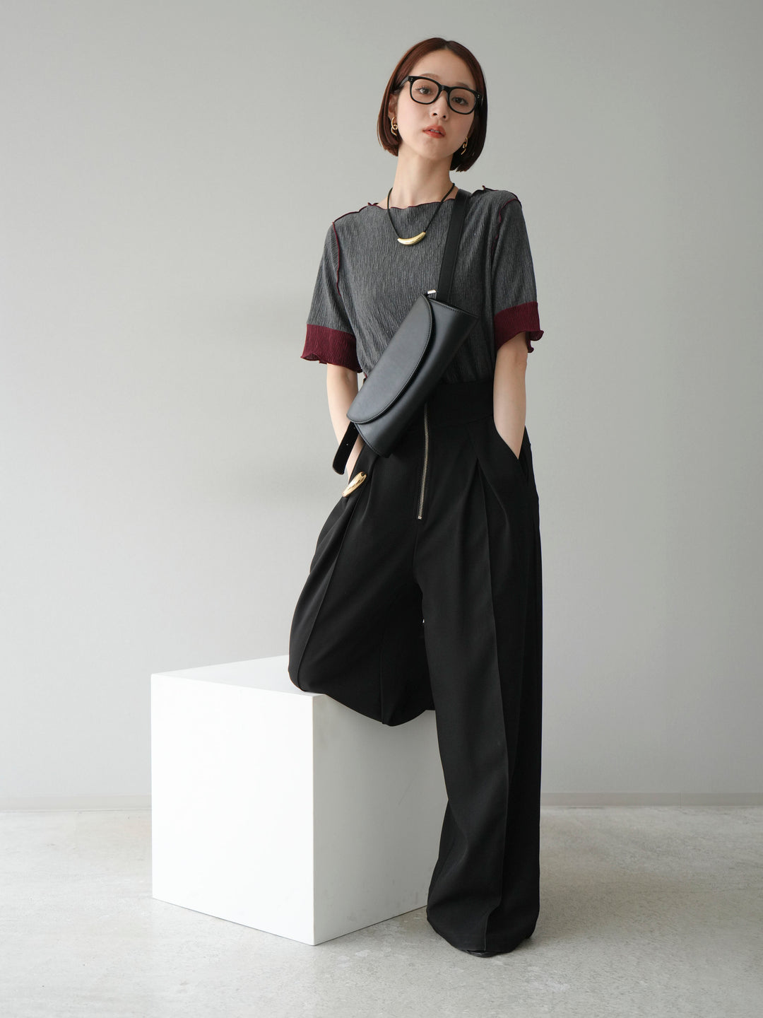 [SET] 百褶同色船領套頭衫 + 拉鍊褶襉寬褲 (2 套)