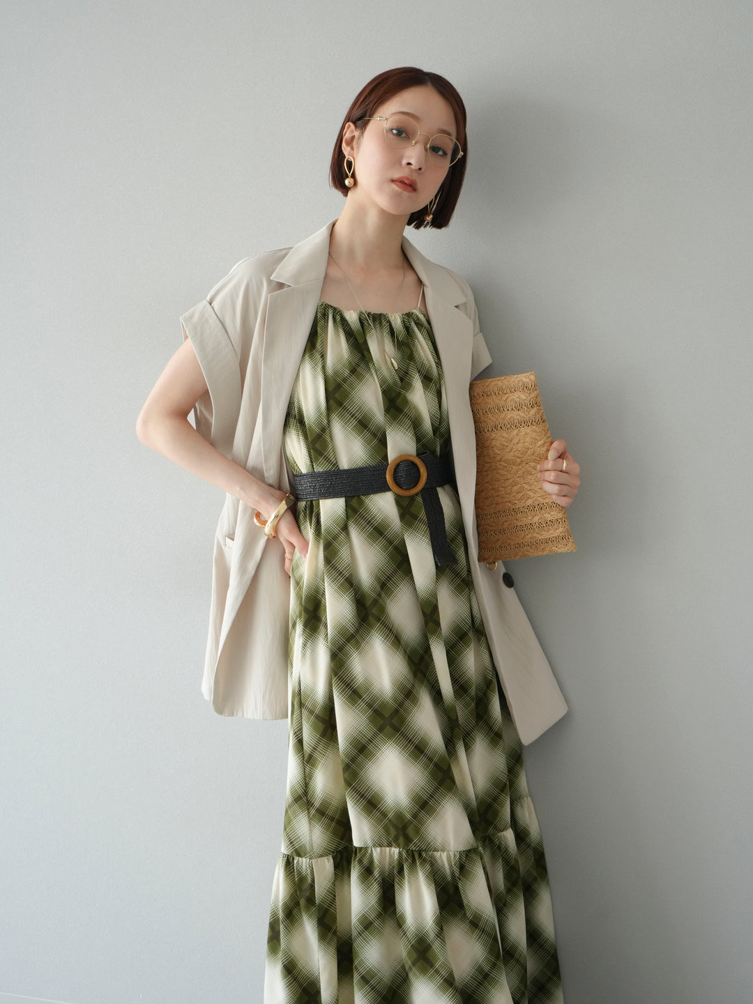 [SET]ベルト付チェックノースリーブワンピース+リネンライクノースリーブダブルジレ(2set)