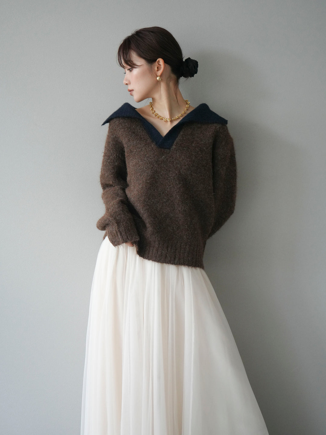 [予約]バイカラー襟付きニットプルオーバー/brown