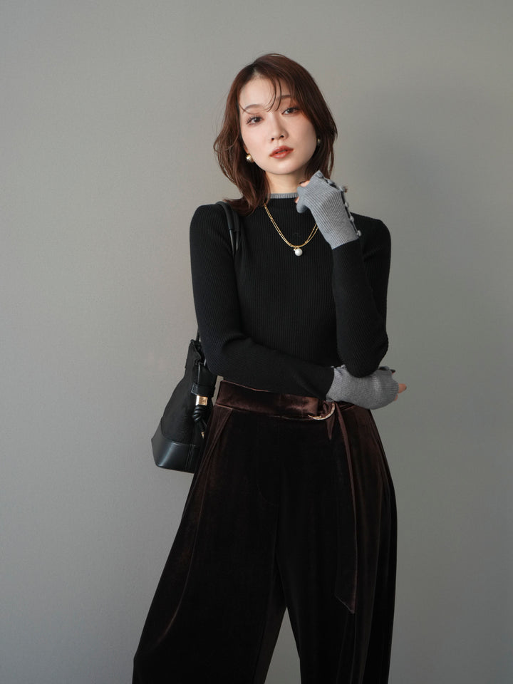 [予約]袖ボタンハイネック配色リブニットトップス/black