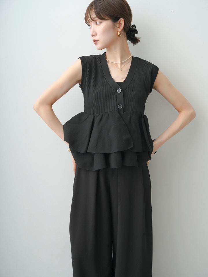 [予約]ダブルフリルペプラムノースリニットトップス/black