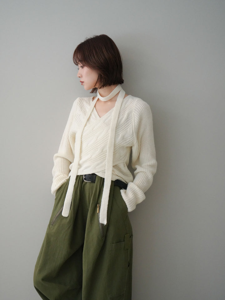 [予約]ケーブル編みクロスニットトップス/white