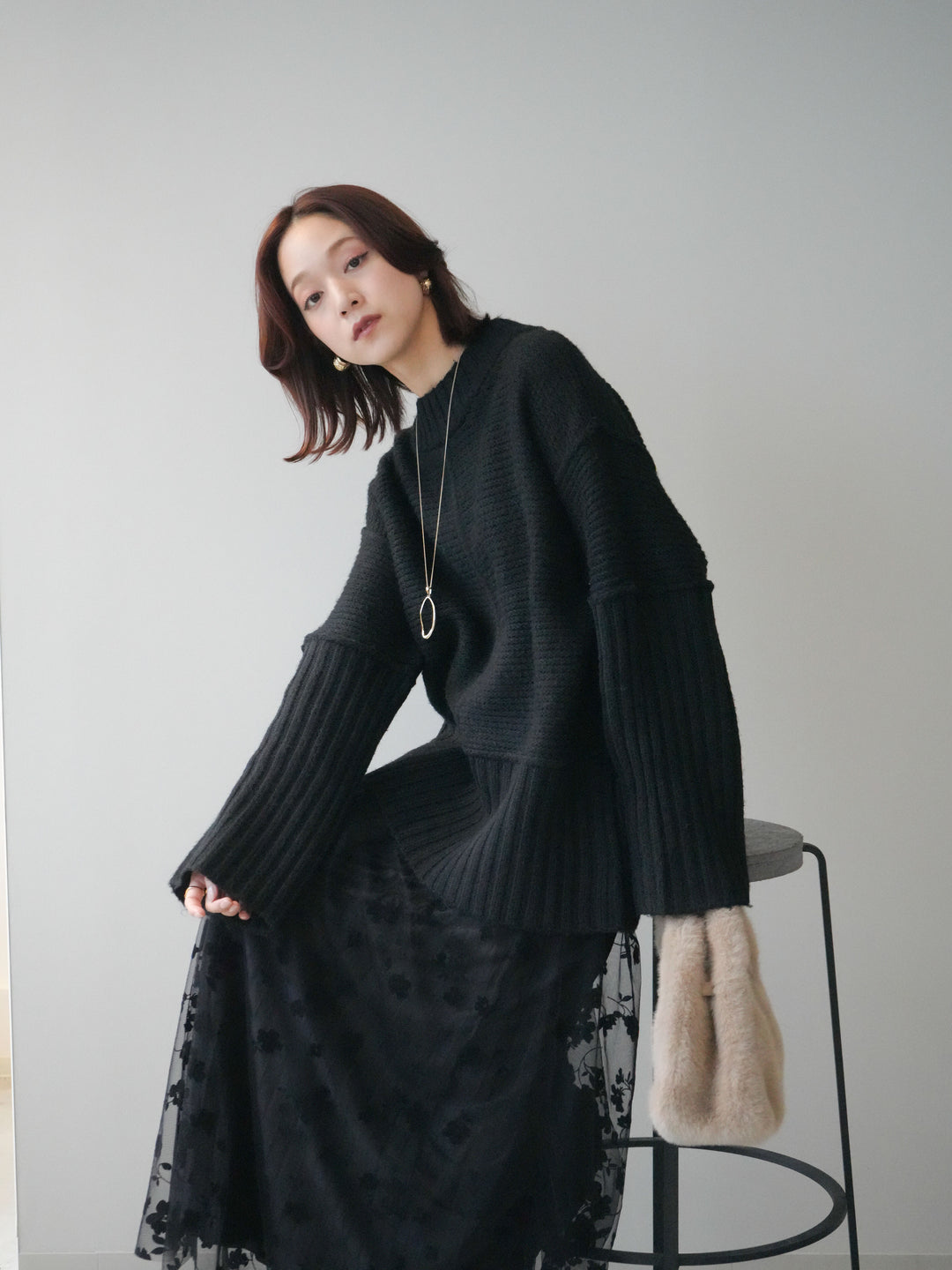 [SET]編み地切替ボトルネックニットプルオーバー+フラワーフロッキーチュールプリーツスカート(2set)