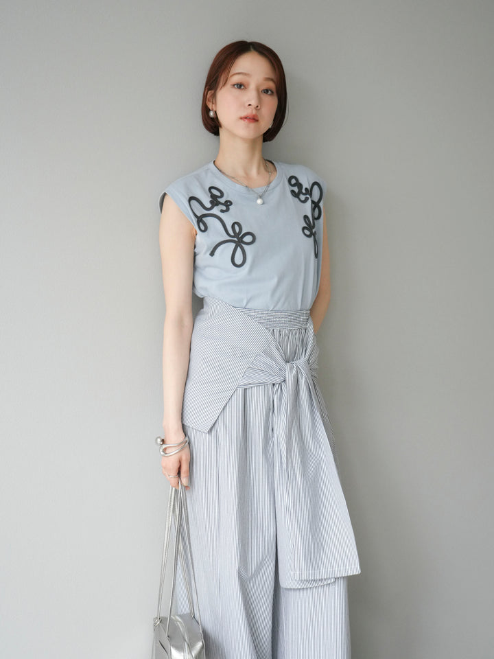 [SET]コード刺繍フレンチスリーブTシャツ+ウエスト巻きストライプイージーパンツ(2set)