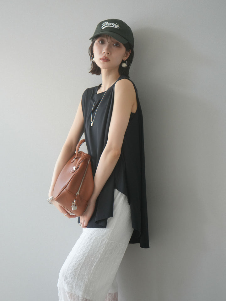 [預訂] Cool Touch Tuck Flare Cut Pullover/黑色