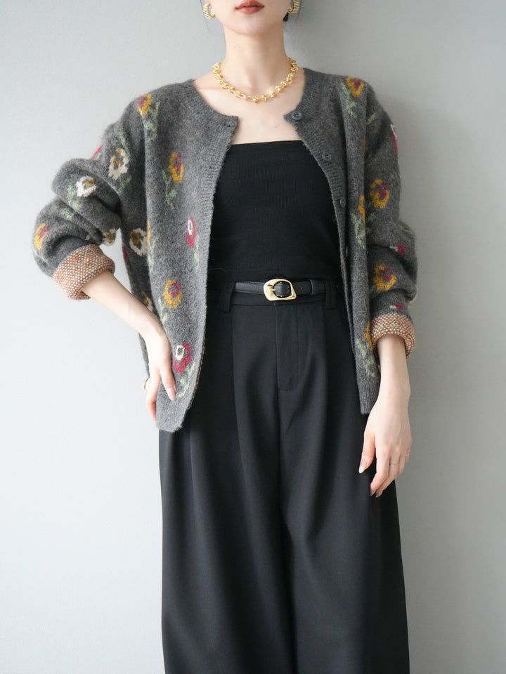[予約]ウールタッチフラワーニットカーディガン/チャコール