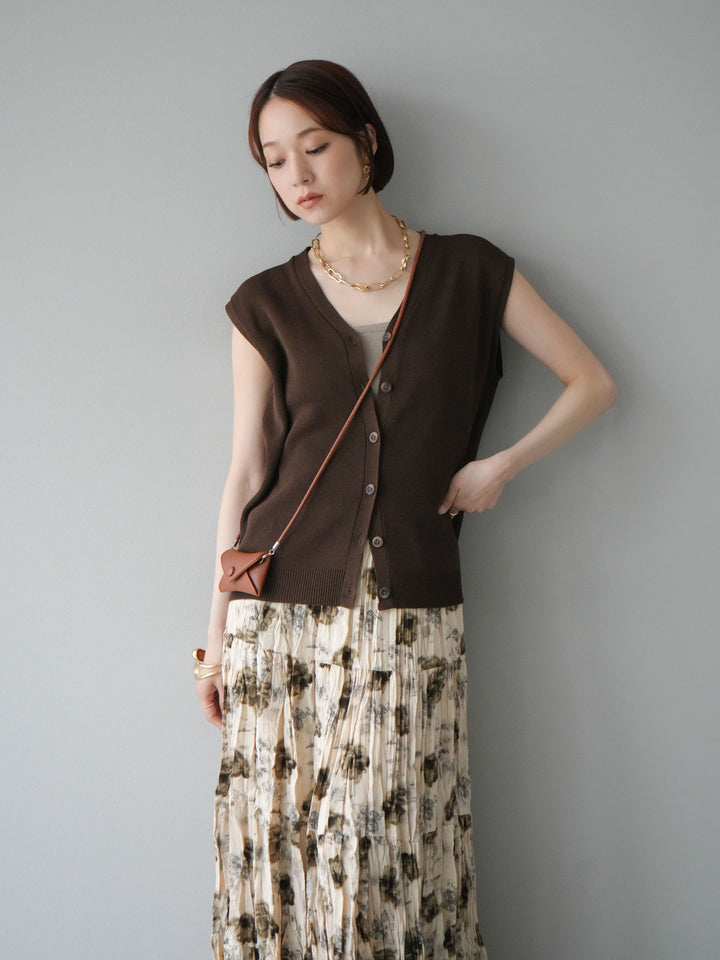 [SET] V領人造絲針織背心+花邊長裙（2件組）