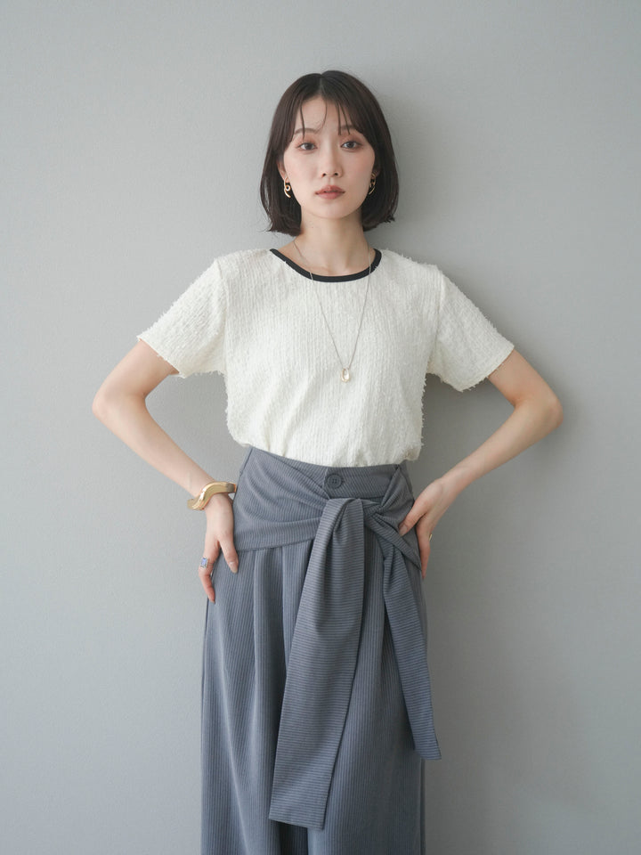 【預訂】顏色協調的滾邊蓬鬆剪裁上衣/象牙白