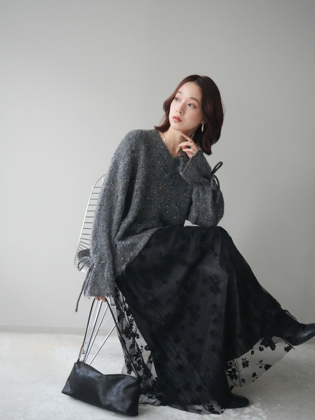 [SET]キャンディースリーブカラーネップスパンコールニットプルオーバー+フラワーフロッキーチュールプリーツスカート(2set)