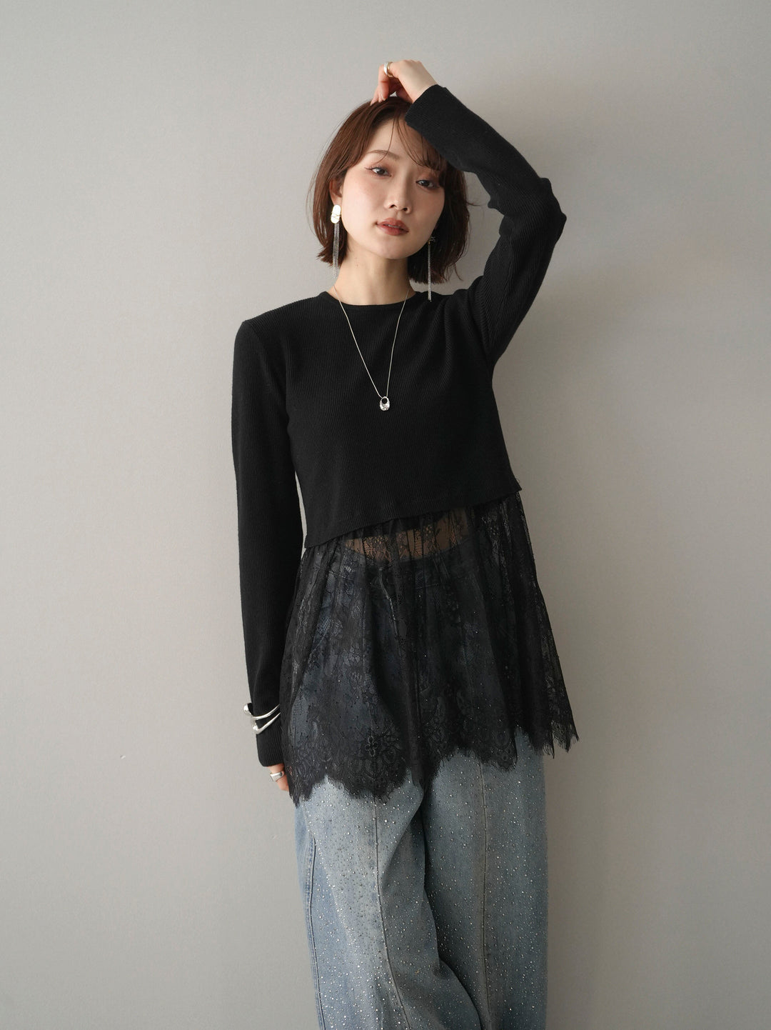 [SET]クルーネックレースドッキングリブニットトップス+フロントビジューカーブデニムパンツ(2set)