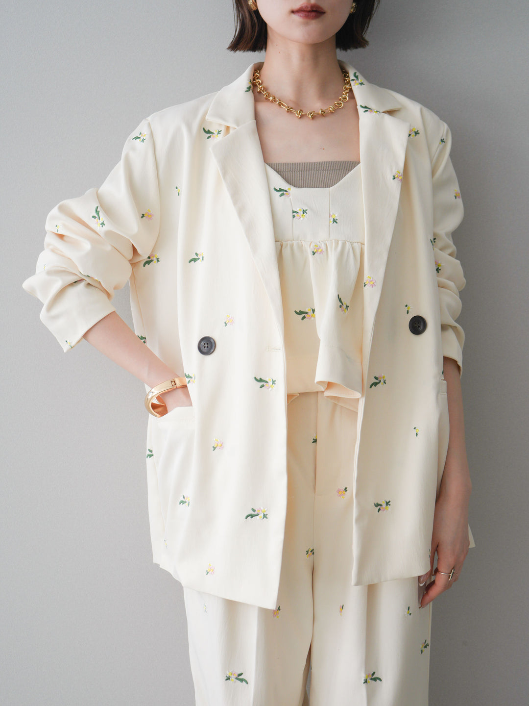 [予約]フラワー刺繍テーラードジャケット/ivory