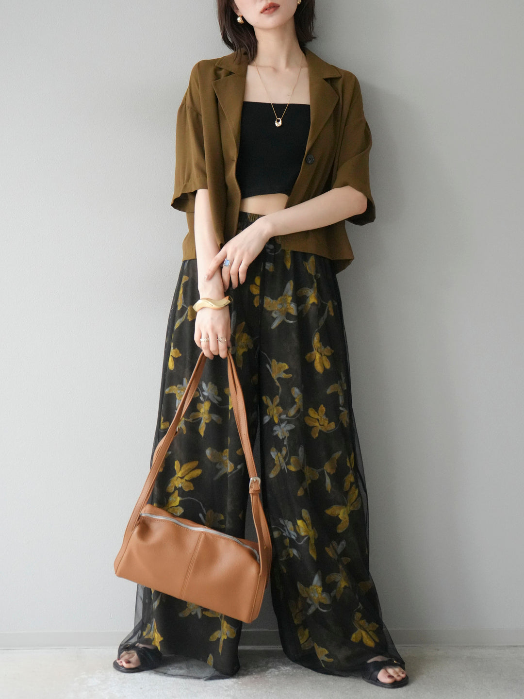 [SET]ハーフショートジャケット+フラワープリントチュールレイヤードパンツ(2set)