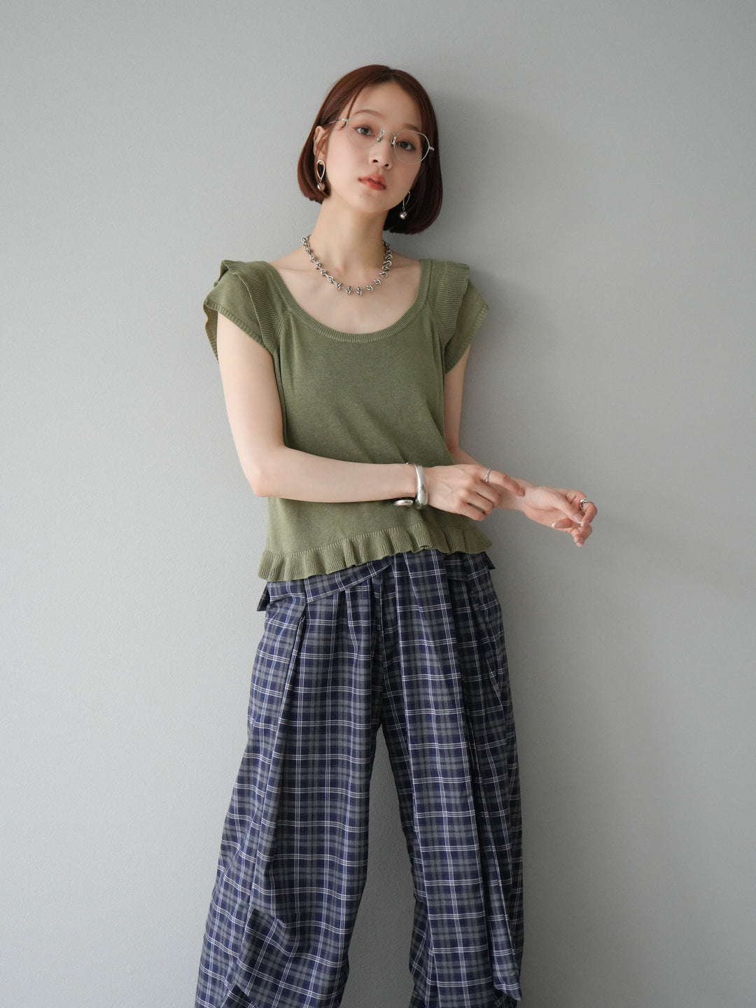 [予約]リネンタッチフリルニットタンクトップ/カーキ