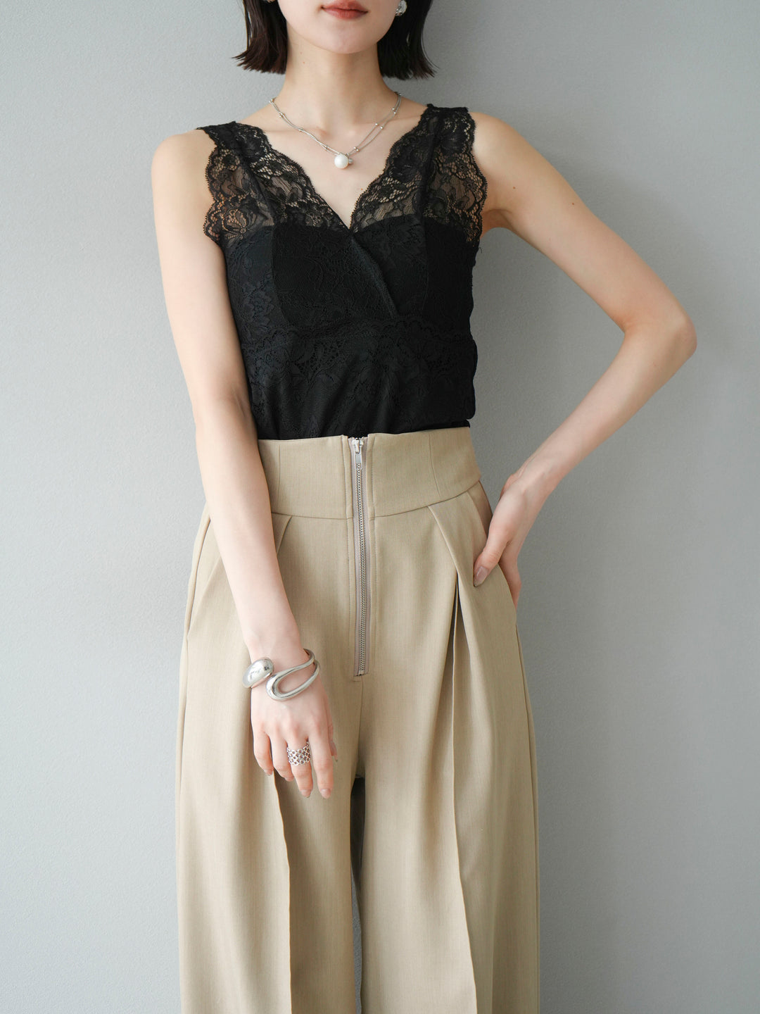 [予約]カップ付レースタンクトップ/ ブラック