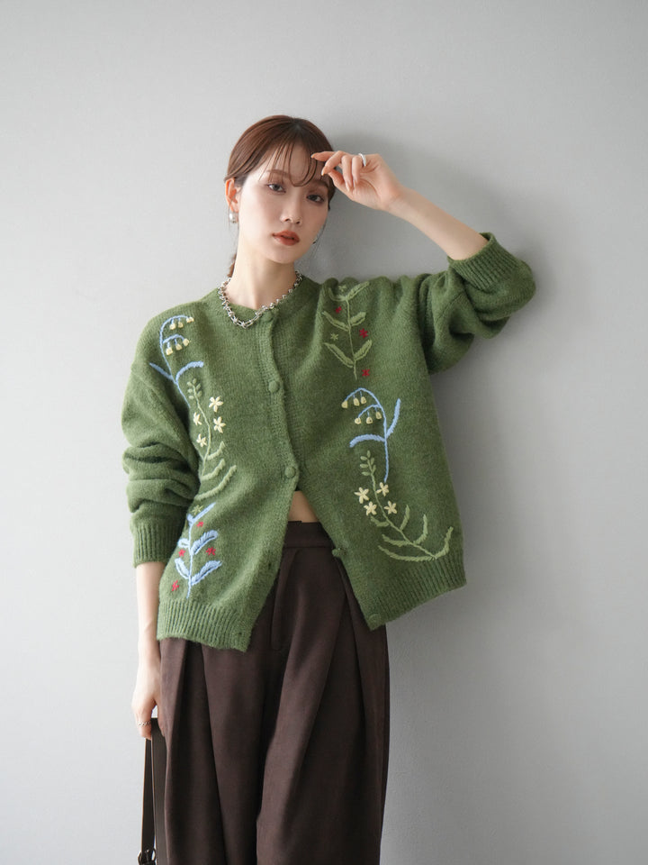[予約]フラワー刺繍ニットカーディガン/グリーン