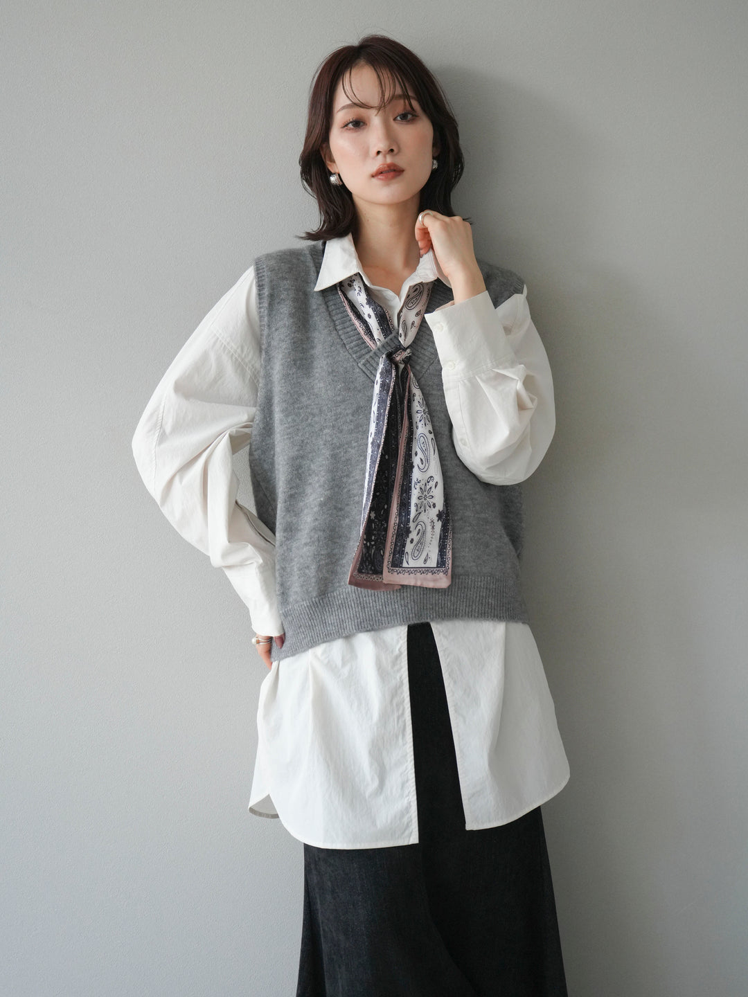 [予約]スカーフ付きニットベスト/gray