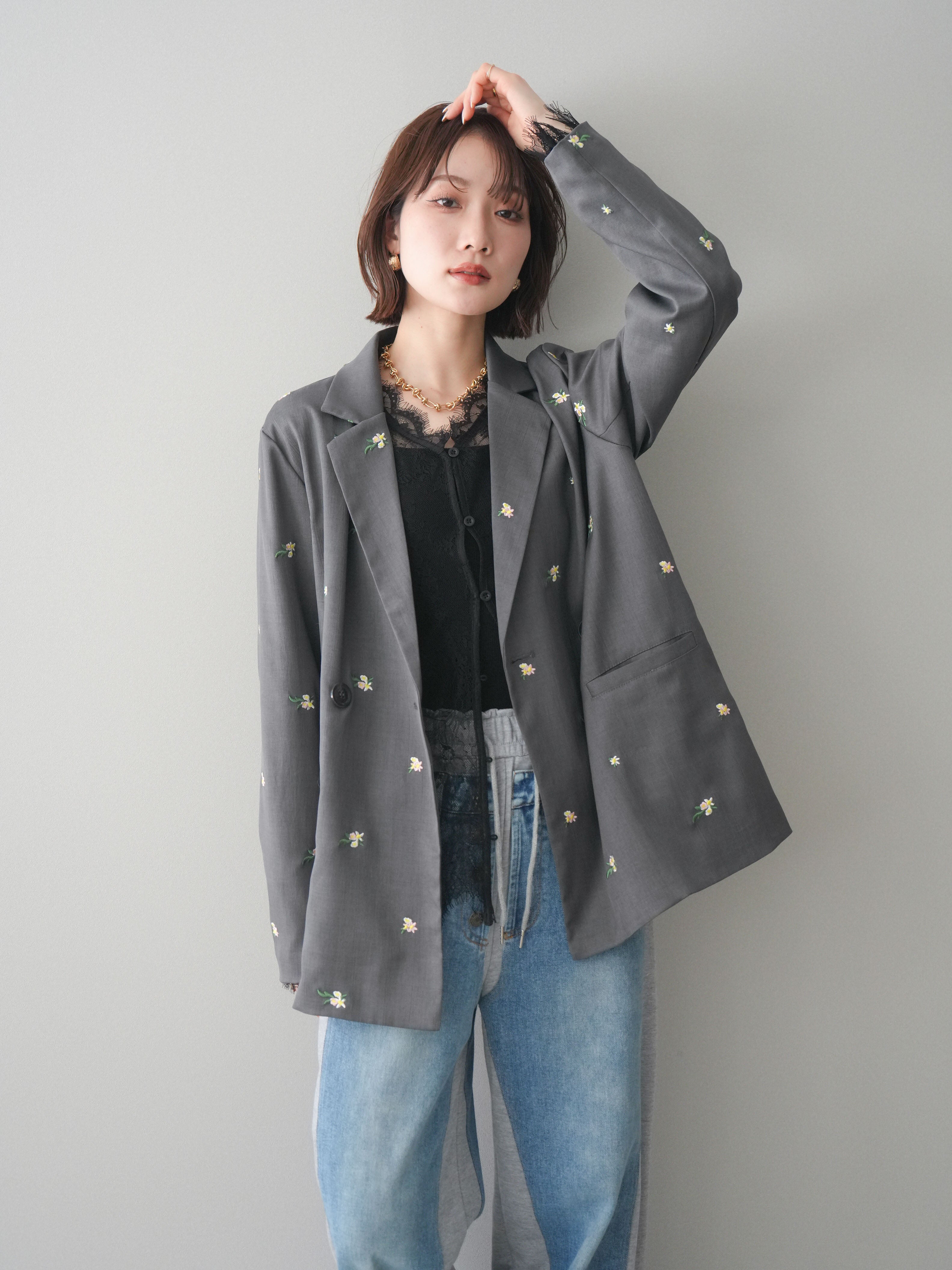 予約]フラワー刺繍テーラードジャケット/gray – Lumier