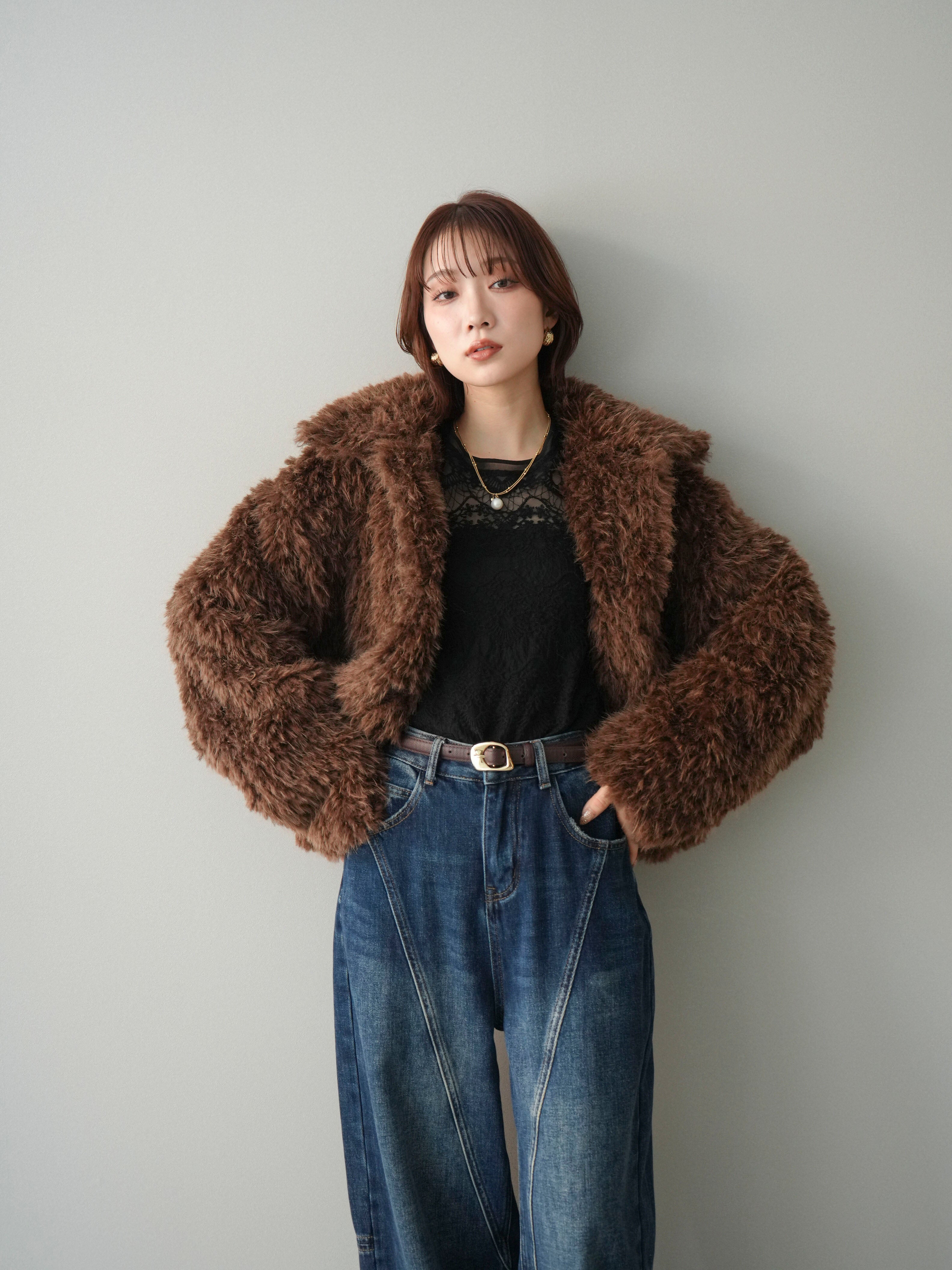 予約]フェイクファー襟付きショートブルゾン/brown – Lumier