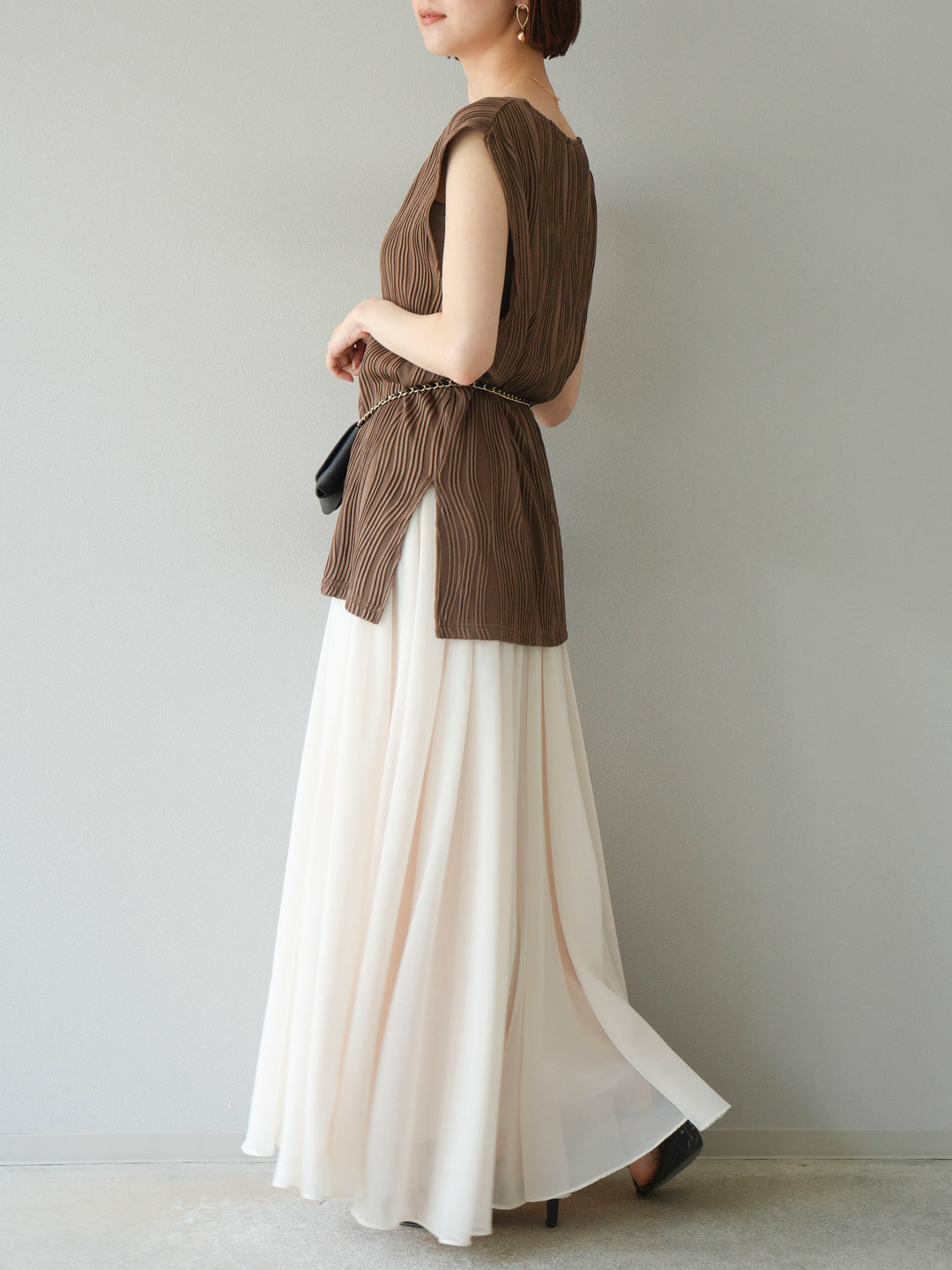 [SET]ウェーブパイピングVネックベスト+シフォンフレアスカート(2set)