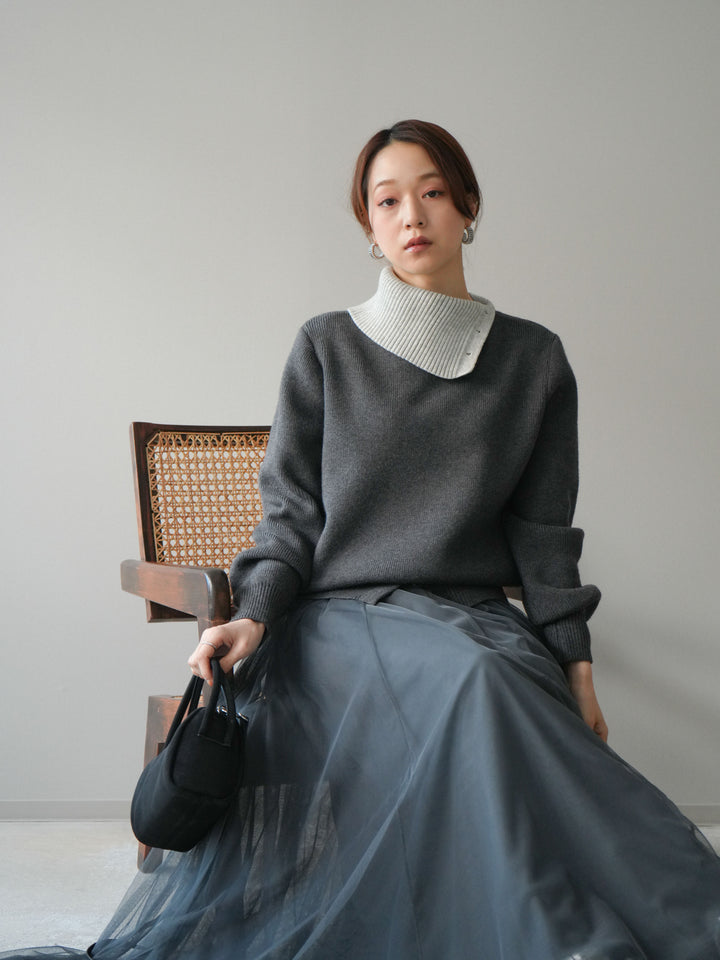 [予約]デザインネックバイカラーニットプルオーバー/charcoal