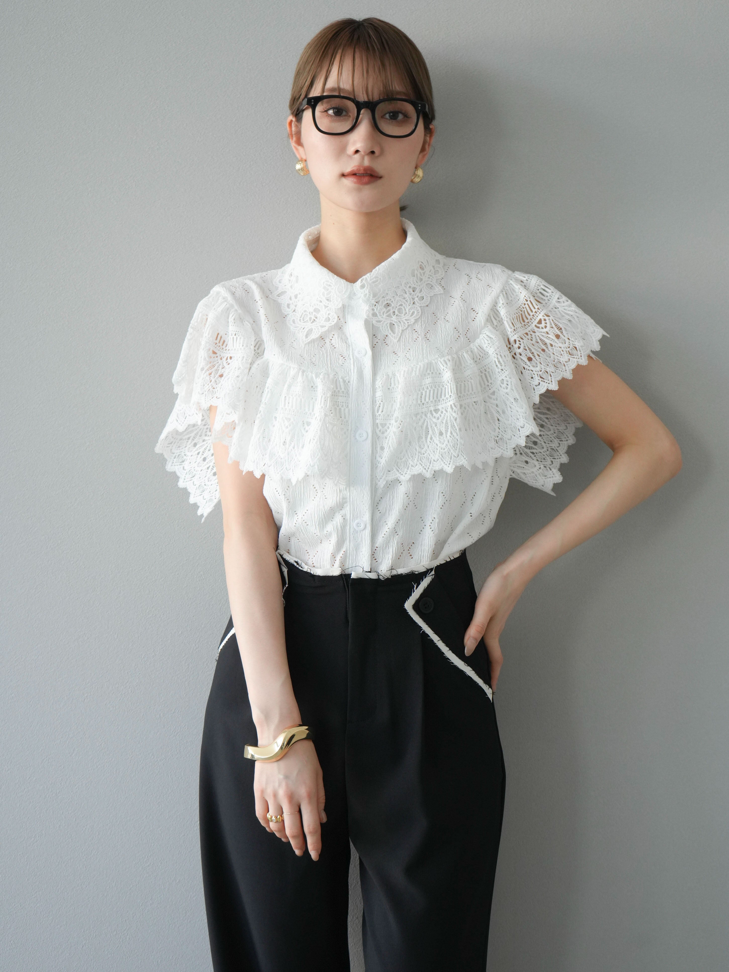 【美品未使用】ネセセア 総レース ノースリーブブラウス 総レースノースリーブトップス｜オフィスカジュアル レディース 通販