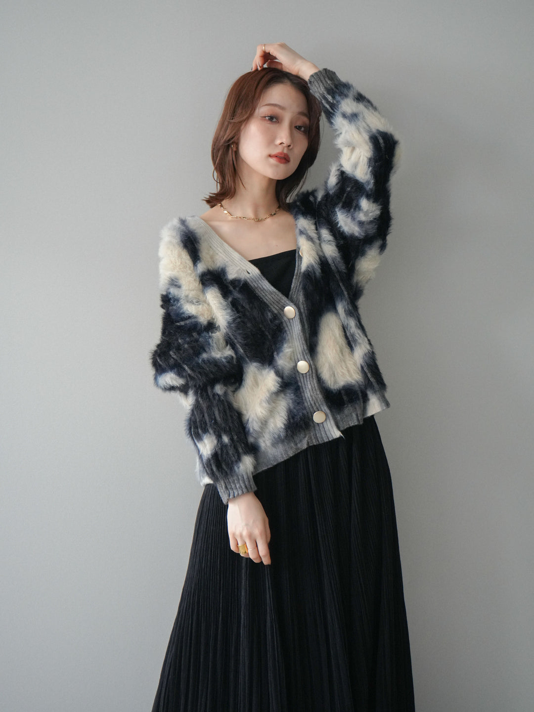 [SET]ニュアンス柄シャギーニットカーディガン+裾レーススウェードプリーツマキシスカート(2set)