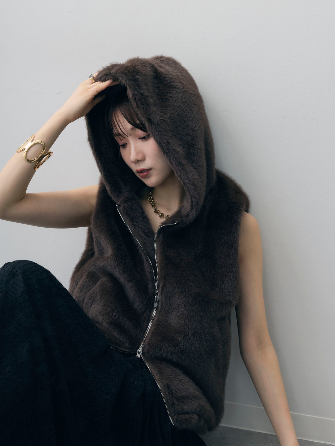 [予約]ファーフードベスト/brown