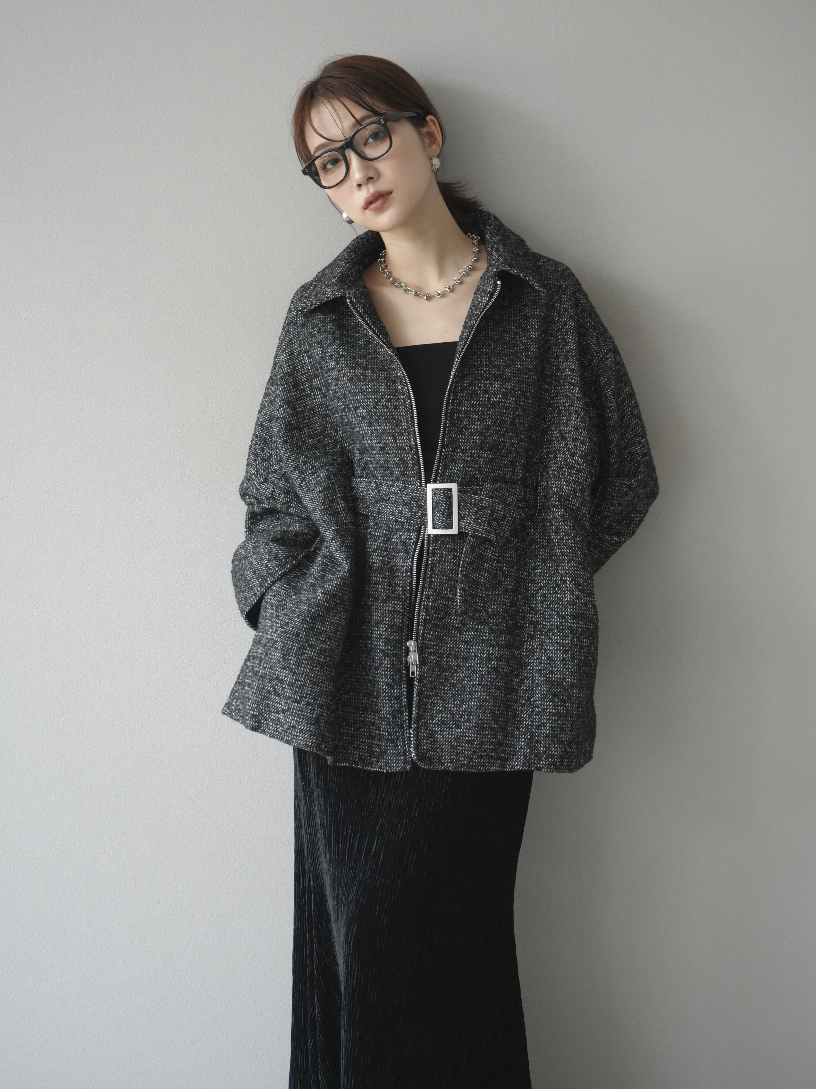 予約]起毛ツイードベルトぺプラムジャケット/black – Lumier