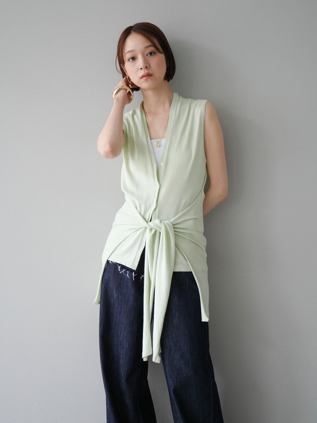 [SET]腰巻きデザインノースリーブニットカーディガン+ヒップデザインデニムパンツ(2set)