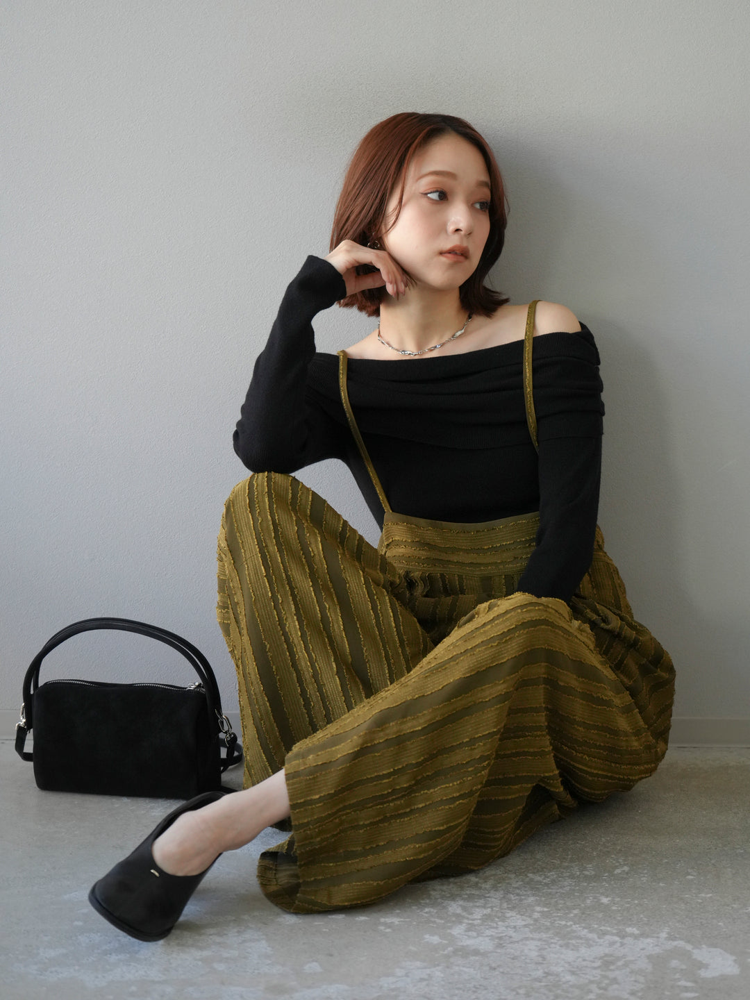 [予約]オフショルニットプルオーバー/ブラック