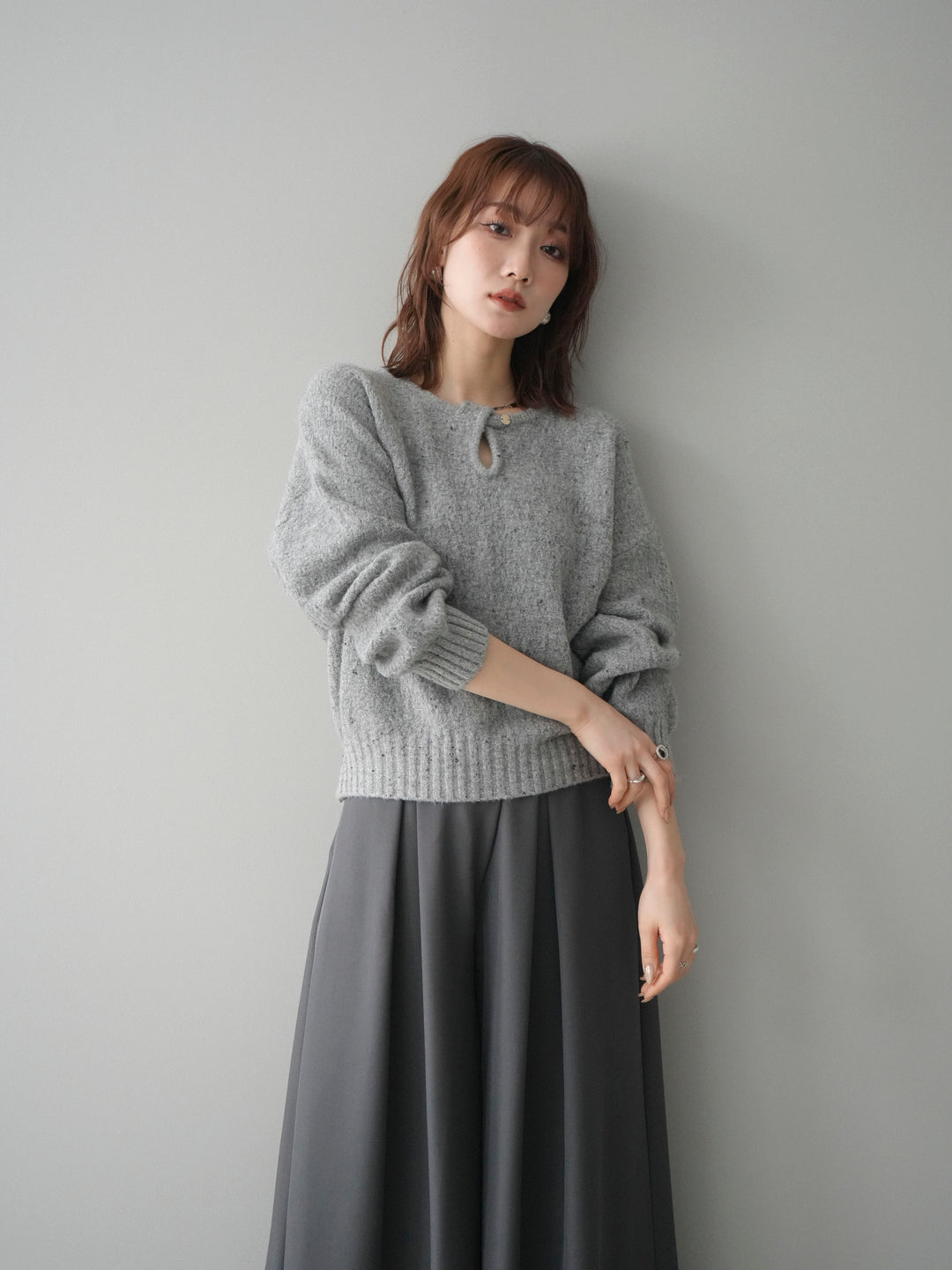 [予約]ツイストネックラメネップヤーンニットプルオーバー/gray