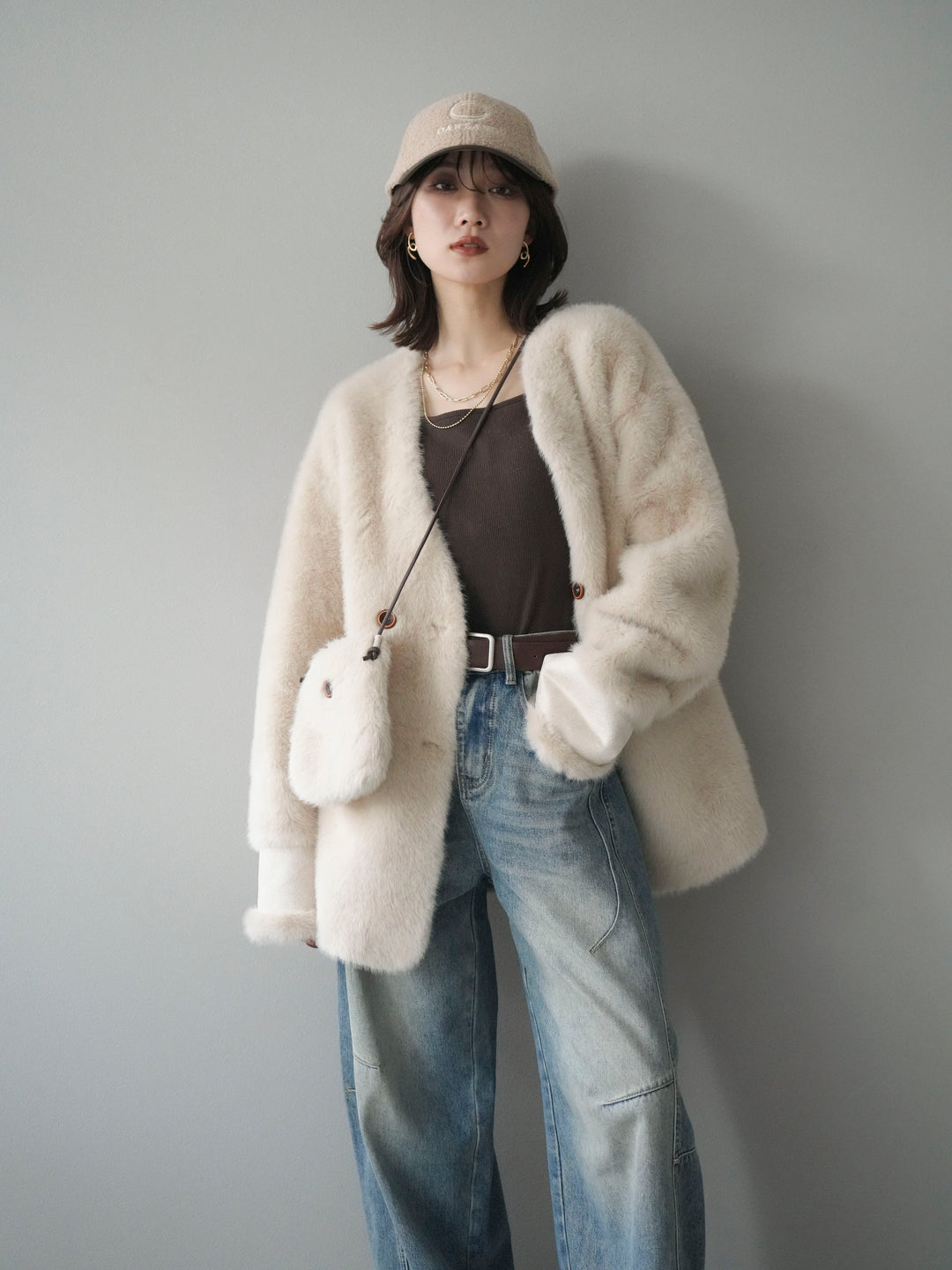 [SET]バッグ付エコファーノーカラーコート+ベルト付カーブデニムパンツ(2set)