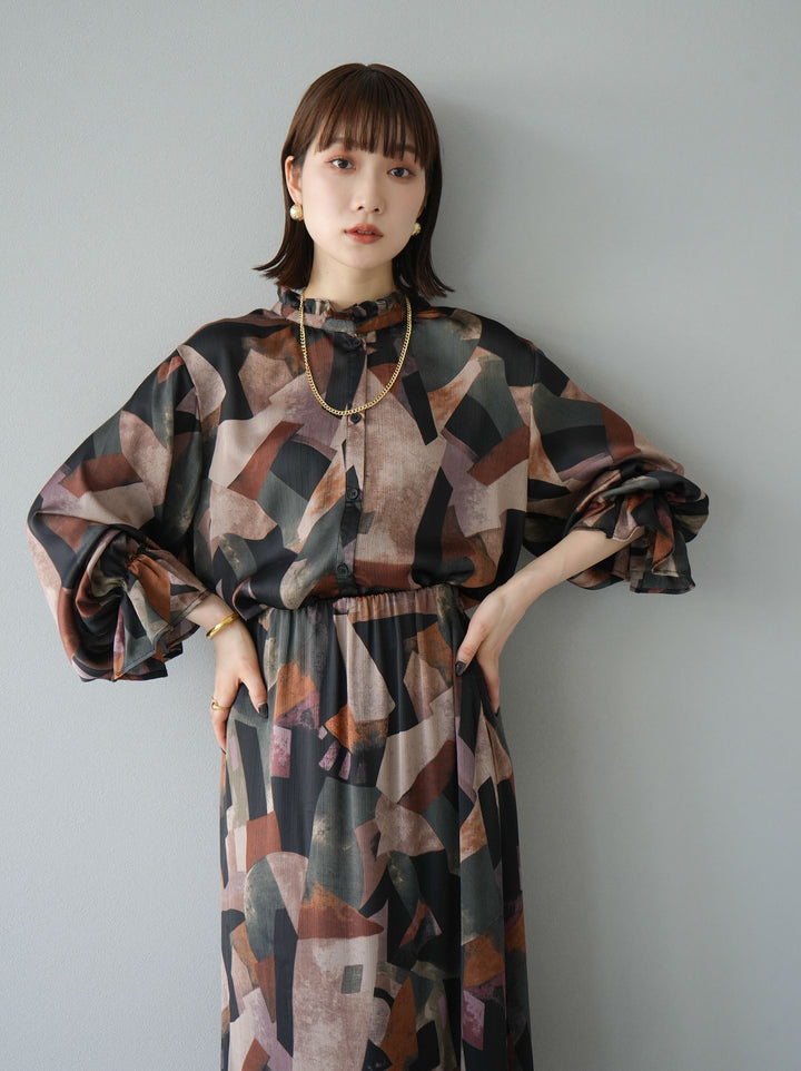 [SET]レトロプリントフリルブラウス+選べるアクセセット(2set)