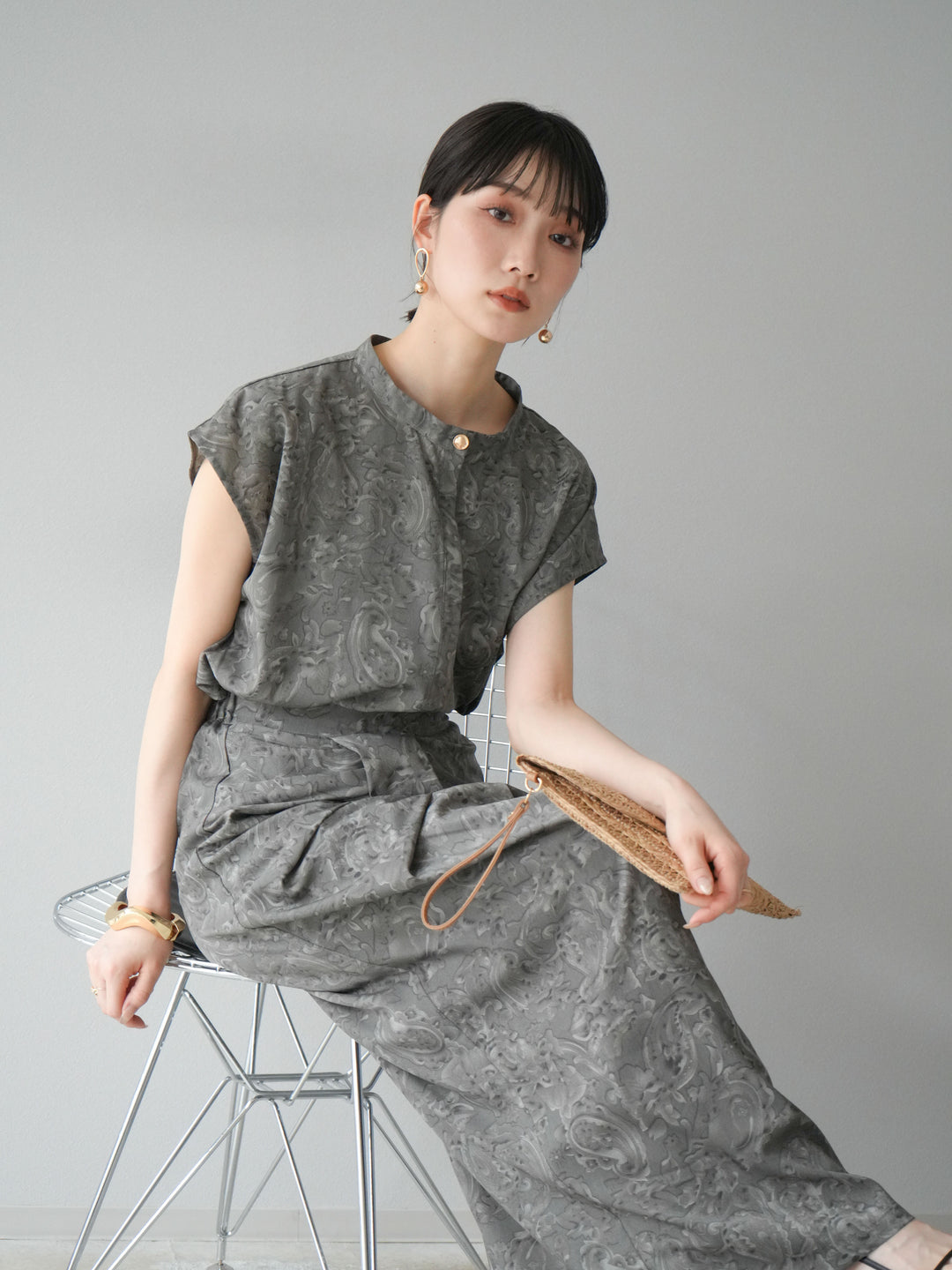 [SET]ペイズリープリントゴールドボタンブラウス+ペイズリープリントタックIラインスカート(2set)