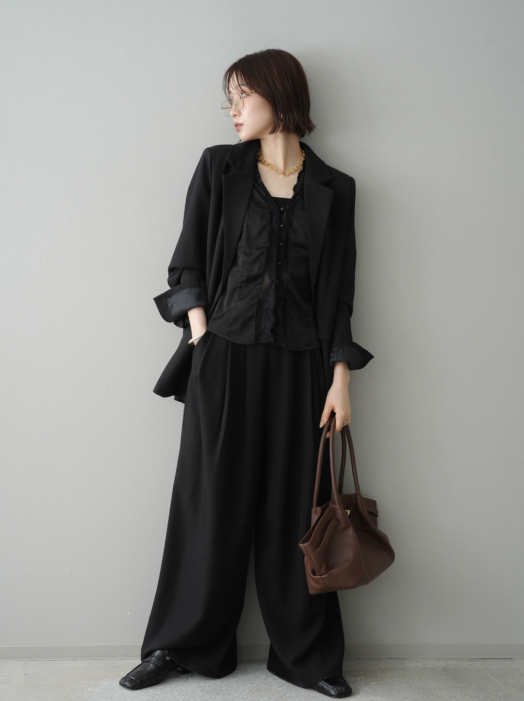 [予約]編み込みベルト付タックワイドパンツ/black