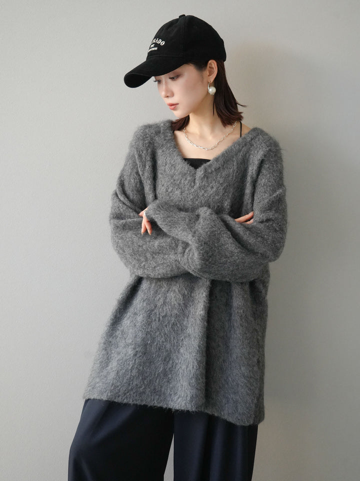 [予約]Vネックオーバーモヘアニットプルオーバー/チャコール