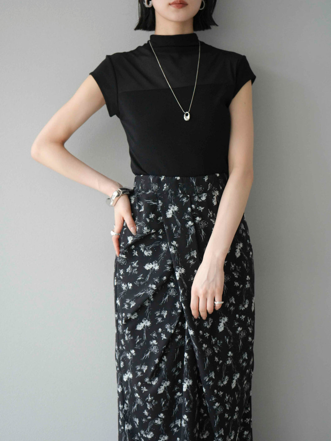 [予約]シアー切替ストレッチトップス/ブラック