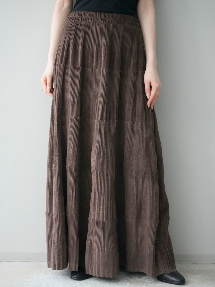 [予約]型押しスエードティアードプリーツスカート/brown