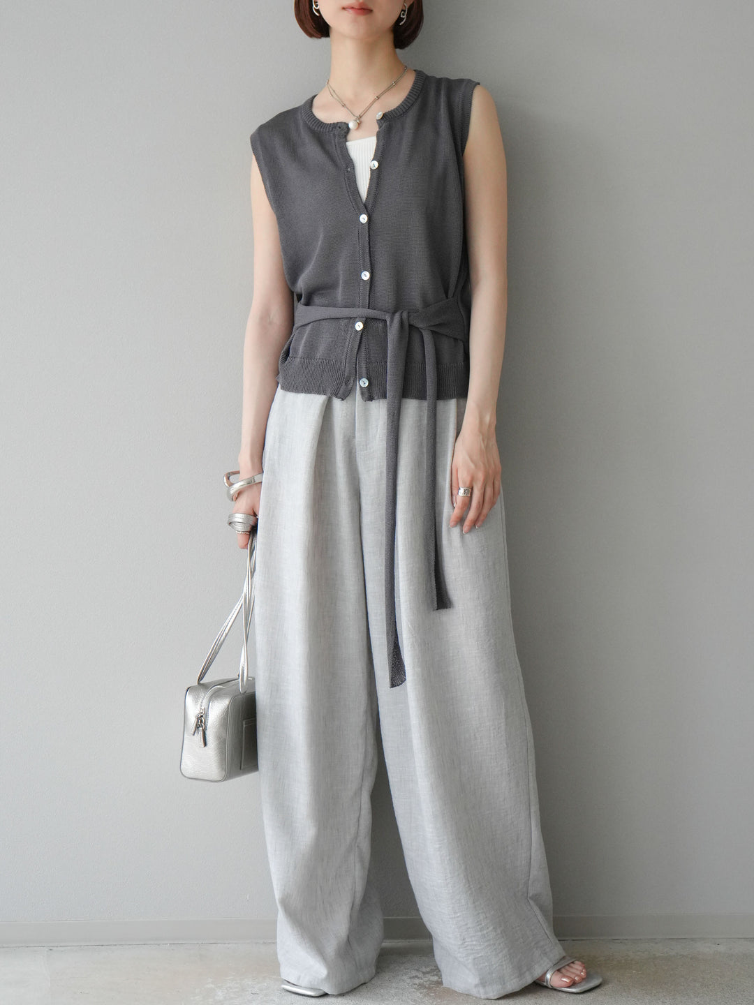 [予約]ウエストベルトニットベスト/チャコール