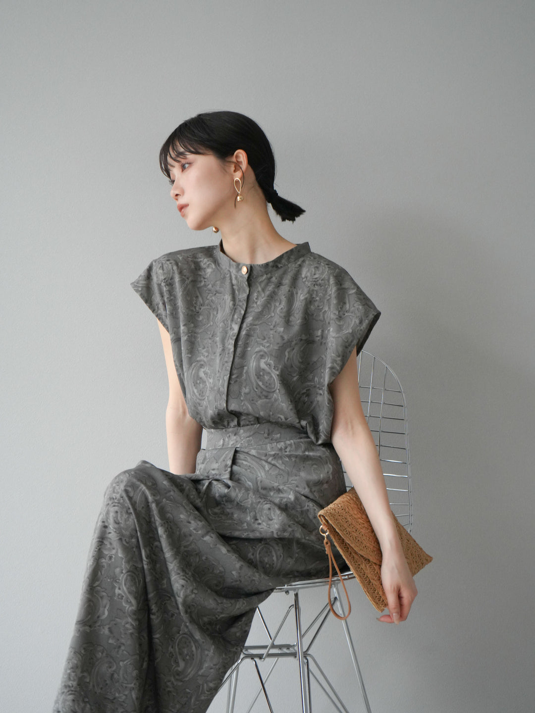 [SET]ペイズリープリントゴールドボタンブラウス+ペイズリープリントタックIラインスカート(2set)